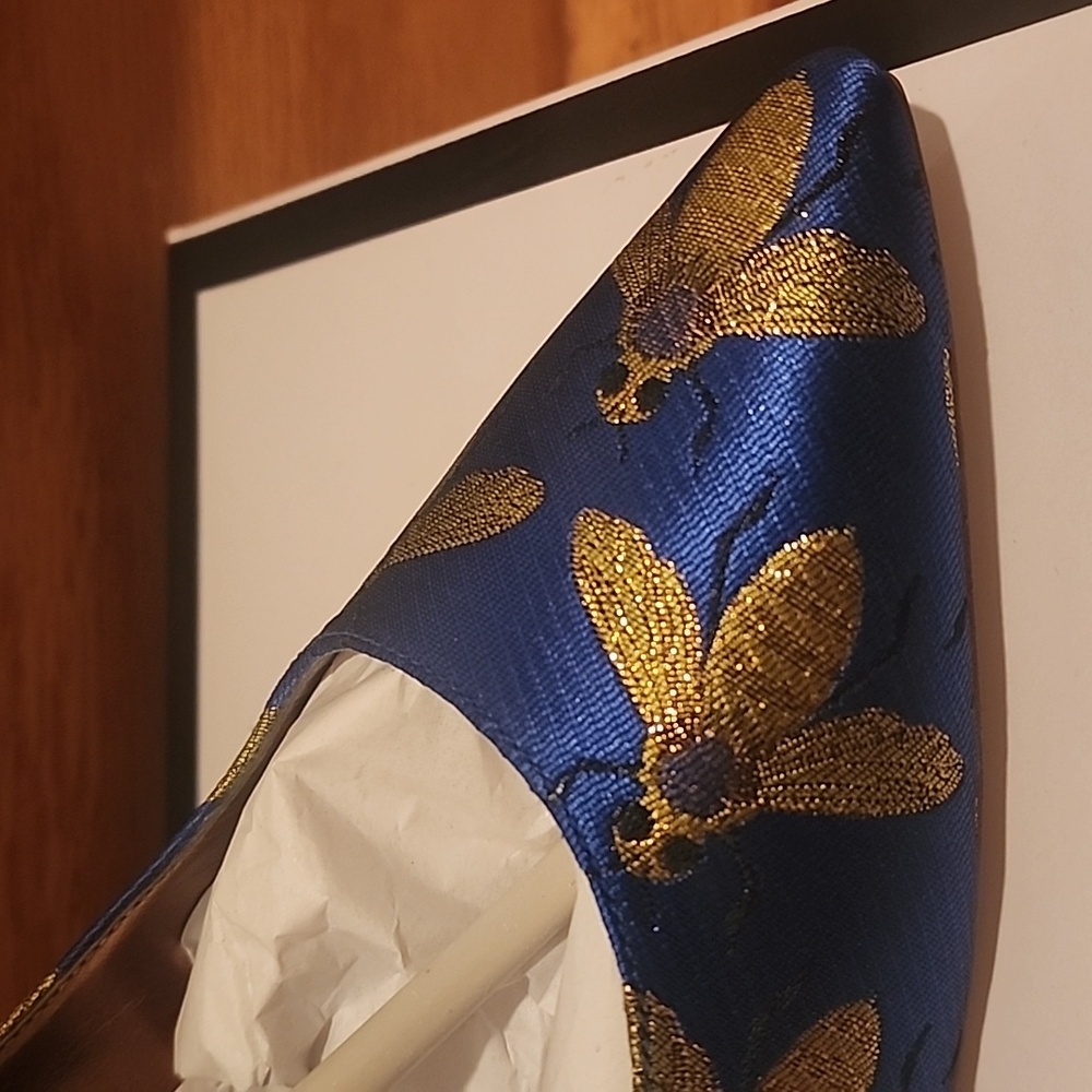 New In Box Nine West "NW Tatiana" Blue Gold Bee Pumps 9.5 - Picture 5 of 11